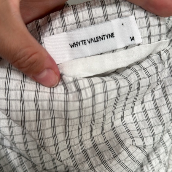 White Asymmetrical Ruched One-Shoulder Dress - Picture 4 of 5